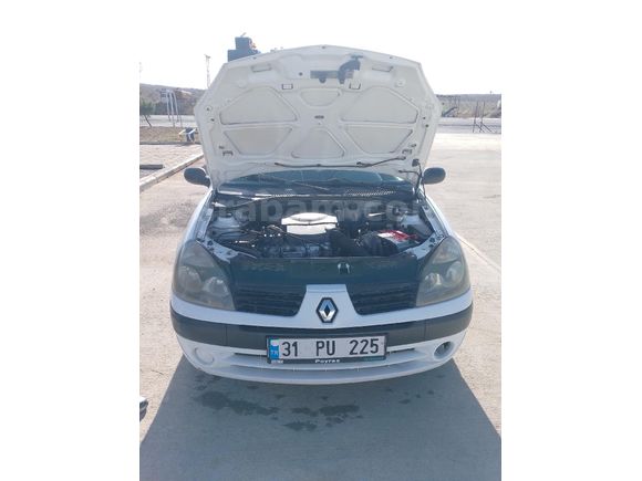 Sahibinden Renault Clio 1.4 Alize 2005 Model