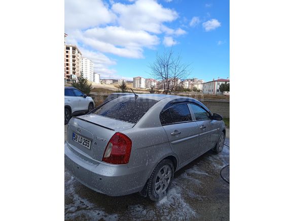 Sahibinden Hyundai Accent Era 1.4 Team 2010 Model
