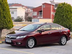 Sahibinden Honda Civic 1.6i VTEC Elegance 2012 Model