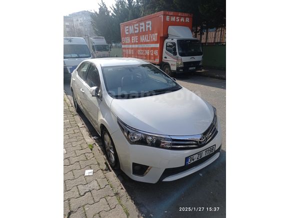 Sahibinden Toyota Corolla 1.4 D-4D Advance 2015 Model  314000 km Beyaz