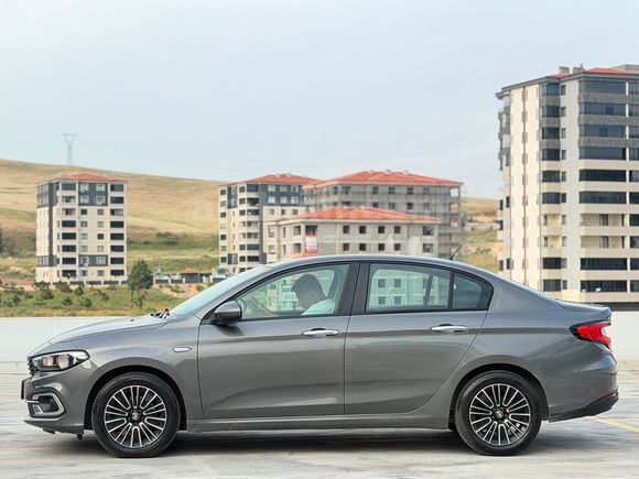 2025 FİAT EGEA 1.4 FİRE EASY PLUS 26 BİN'DE SIFIR TADINDA +