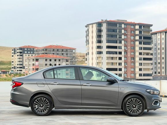 2025 FİAT EGEA 1.4 FİRE EASY PLUS 26 BİN'DE SIFIR TADINDA +