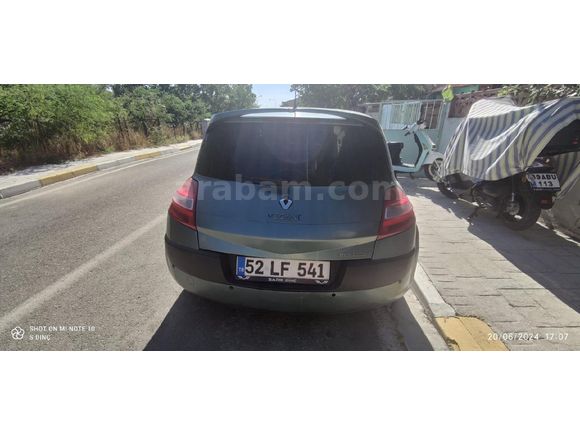 Acil Megane 2  2008