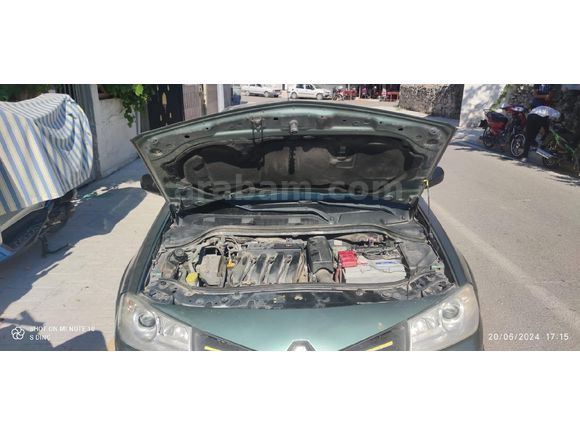 Acil Megane 2  2008