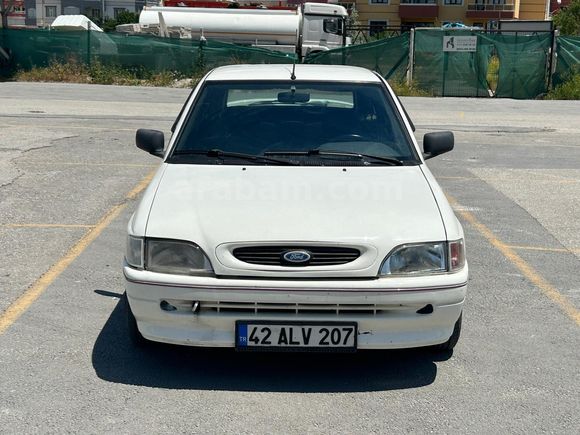 Sahibinden Ford Escort 1.6 CLX 1995 Model
