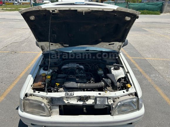 Sahibinden Ford Escort 1.6 CLX 1995 Model