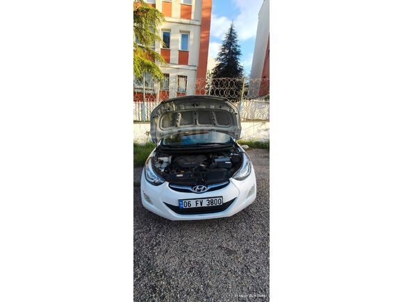 Sahibinden Hyundai Elantra 1.6 D-CVVT Mode 2011 Model