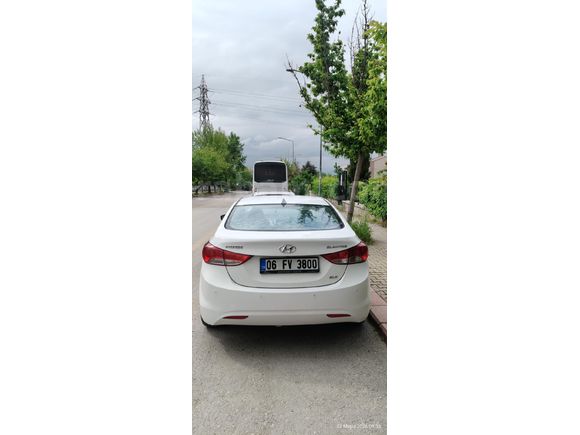Sahibinden Hyundai Elantra 1.6 D-CVVT Mode 2011 Model