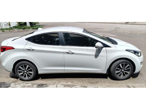 Sahibinden Hyundai Elantra 1.6 D-CVVT Mode 2011 Model