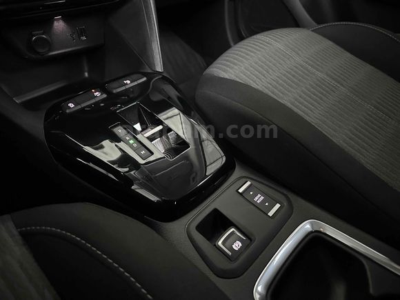 2023 OPEL CORSA 12 T 31 BİNDE HATASIZ BOYASIZ