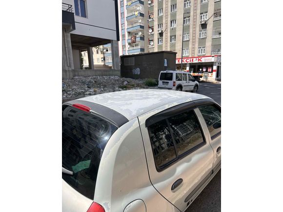 Sahibinden Renault Clio 1.4 RTA 2000 Model 