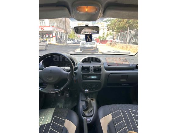 Sahibinden Renault Clio 1.4 RTA 2000 Model 