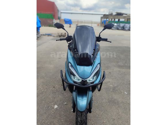 Çanta ruhsata işli ruhsatta 50 CC geçiyor KM 1.100 Kuba Newlight 125 Pro