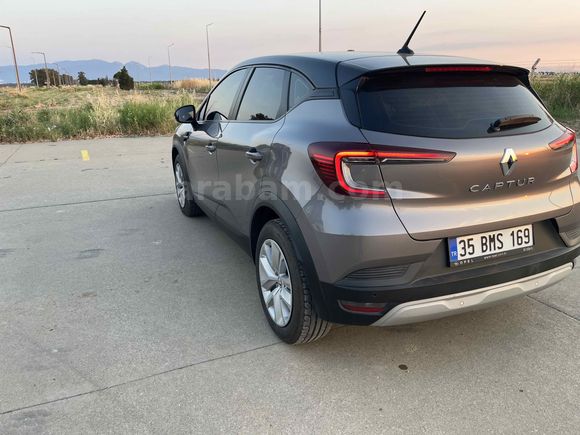 Sahibinden Renault Captur 1.3 TCe Touch Plus 2021 Model 