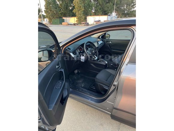 Sahibinden Renault Captur 1.3 TCe Touch Plus 2021 Model 