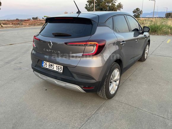Sahibinden Renault Captur 1.3 TCe Touch Plus 2021 Model 