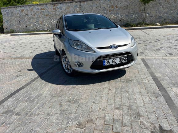 Sahibinden Ford Fiesta 1.4 Titanium 2012 Model 