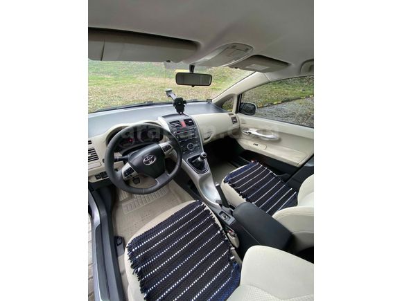 Sahibinden Toyota Auris 1.4 D-4D Comfort Plus 2012 Model 
