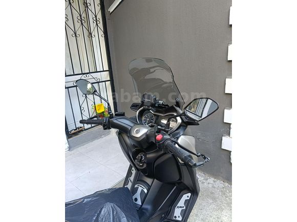 Sahibinden Yamaha X-Max 250 ABS