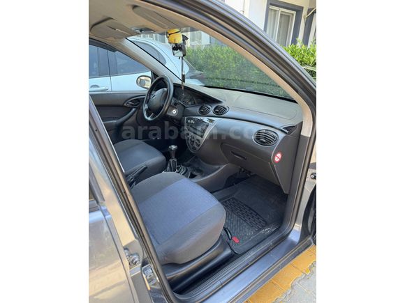 Memurdan Ford Focus 1.6 Collection 2005 Model 