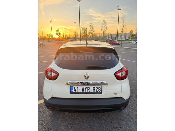 Sahibinden Renault Captur 1.2 TCe Icon 2015 Model