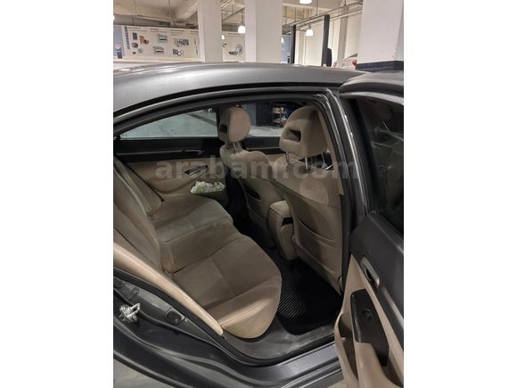 Sahibinden Honda Civic 1.6i VTEC Premium 2010 Model