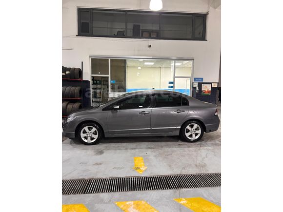 Sahibinden Honda Civic 1.6i VTEC Premium 2010 Model