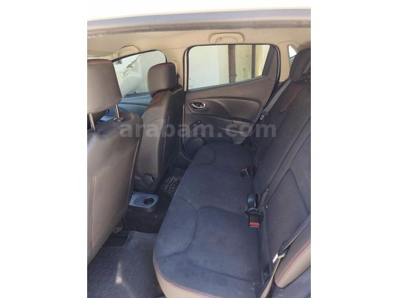 Sahibinden Renault Clio 1.2 Joy 2015 Model