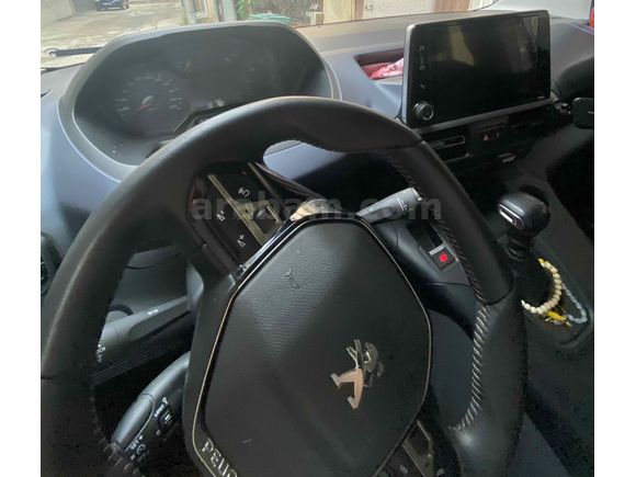 Sahibinden Peugeot Rifter 1.5 BlueHDI Allure 2023 Model  39.000 km Gri (metalik)