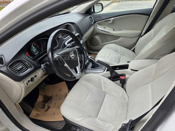 Sahibinden Volvo V40 1.6 D Advance full otomatik...