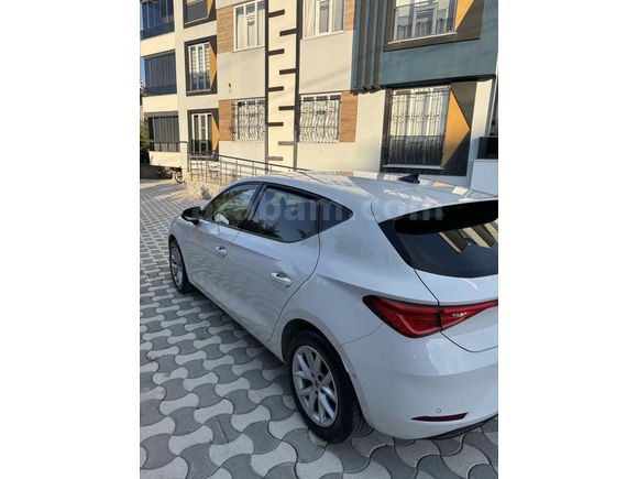 Sahibinden Seat Leon 1.0 eTSI Style 2024 Model 