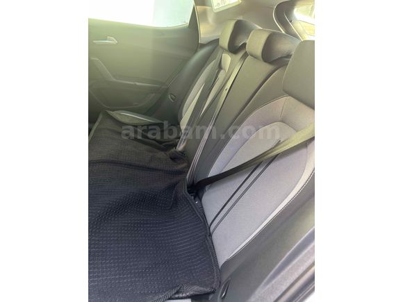 Sahibinden Seat Leon 1.0 eTSI Style 2024 Model 