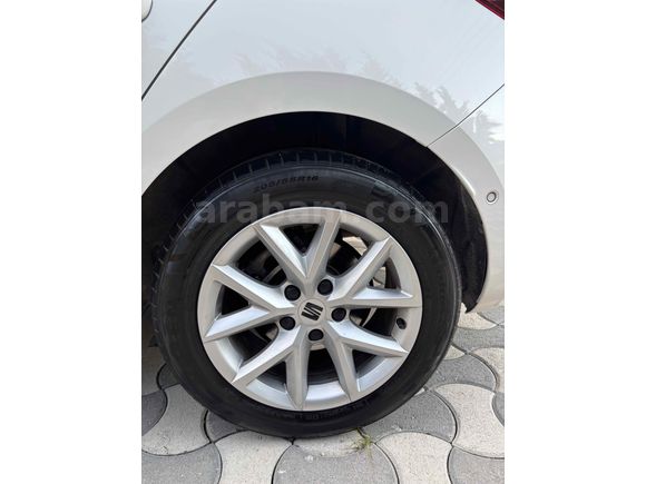 Sahibinden Seat Leon 1.0 eTSI Style 2024 Model 