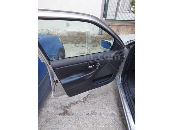 Sahibinden Ford Mondeo 2.5 Ghia 1999 Model