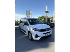 Sahibinden Opel Combo 1.5 CDTI Essential 2025 Model 