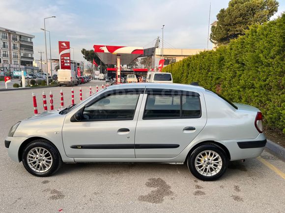 Sahibinden Renault Clio 1.4 Authentique Klimalı 2005 Model