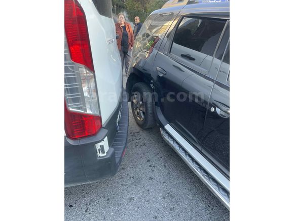 Sahibinden Dacia Duster 1.5 dCi Laureate 2016 Model  232.000 km Siyah