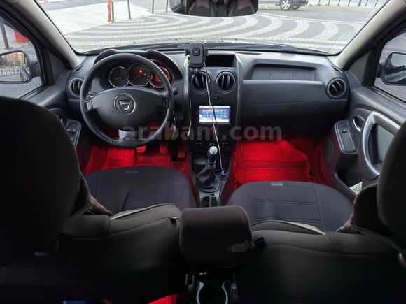 Sahibinden Dacia Duster 1.5 dCi Laureate 2016 Model  232.000 km Siyah