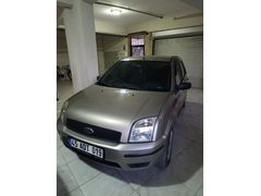 Sahibinden Ford Fusion 1.4 TDCi Comfort 2005 Model  310.000 km Gri (titanyum)