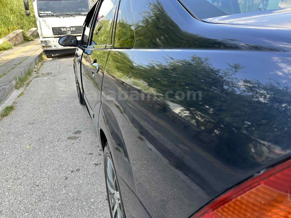 Sahibinden Ford Focus 1.6 Comfort 2004 Model 