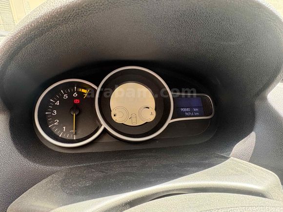 Sahibinden Renault Megane 1.6 Expression 2010 Model 