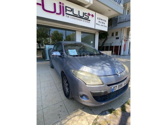 Sahibinden Renault Megane 1.6 Expression 2010 Model 