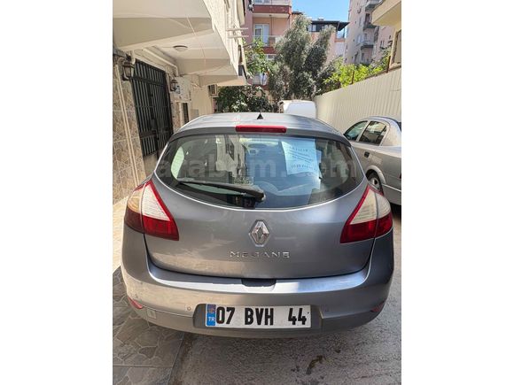 Sahibinden Renault Megane 1.6 Expression 2010 Model 