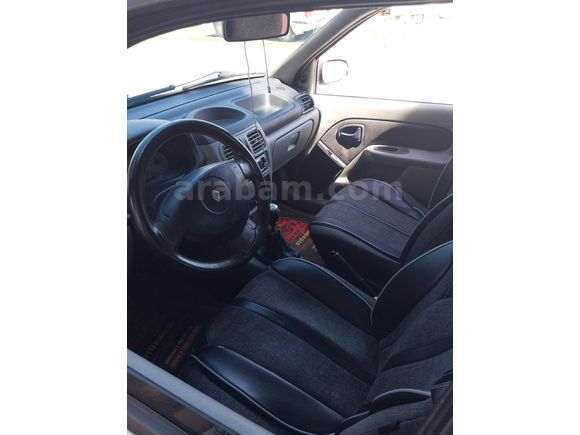 Sahibinden Renault Clio 1.4 Authentique 2005 Model  272.000 km Gri