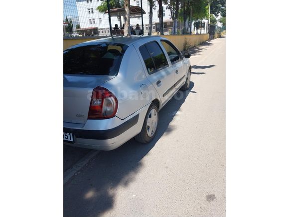 Sahibinden Renault Clio 1.4 Authentique 2005 Model  272.000 km Gri