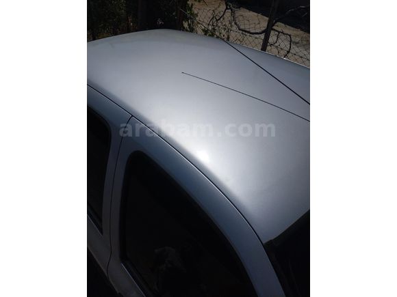 Sahibinden Renault Clio 1.4 Authentique 2005 Model  272.000 km Gri