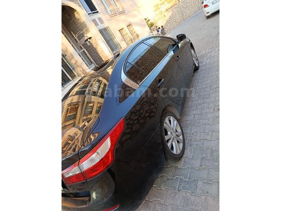 Sahibinden Renault Latitude 1.5 dCi Expression 2012 Model