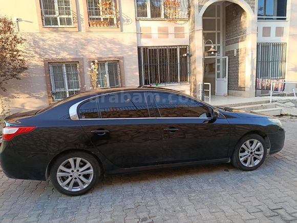 Sahibinden Renault Latitude 1.5 dCi Expression 2012 Model