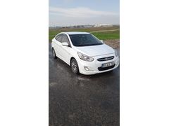 Sahibinden Hyundai Accent Blue 1.6 CRDI Mode 2014 Model