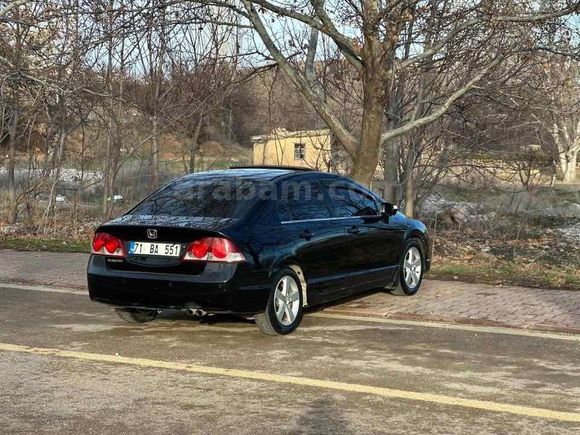 Sahibinden Honda Civic 1.6i VTEC Elegance 2007 Model 
